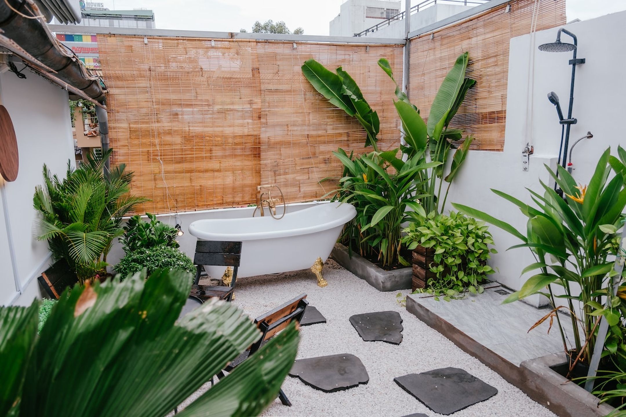 listing_images/415dabc9-e05c-3f2a-cdfc-5870444f8a61.jpeg