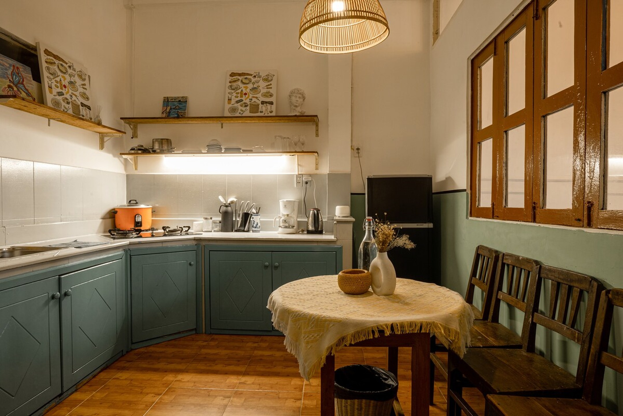 listing_images/534647e5-b842-c2e2-2161-336180c64ab3.jpeg