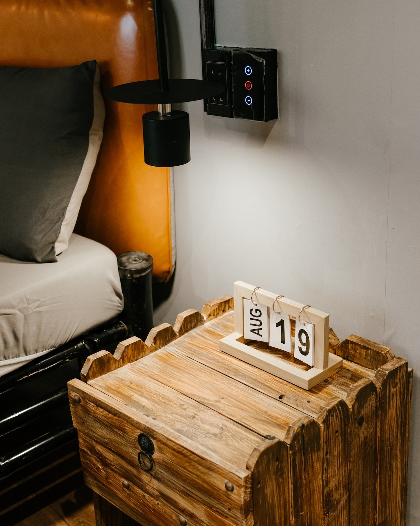 listing_images/5c1c83ff-b8e9-863a-f1ca-4429375df365.jpeg