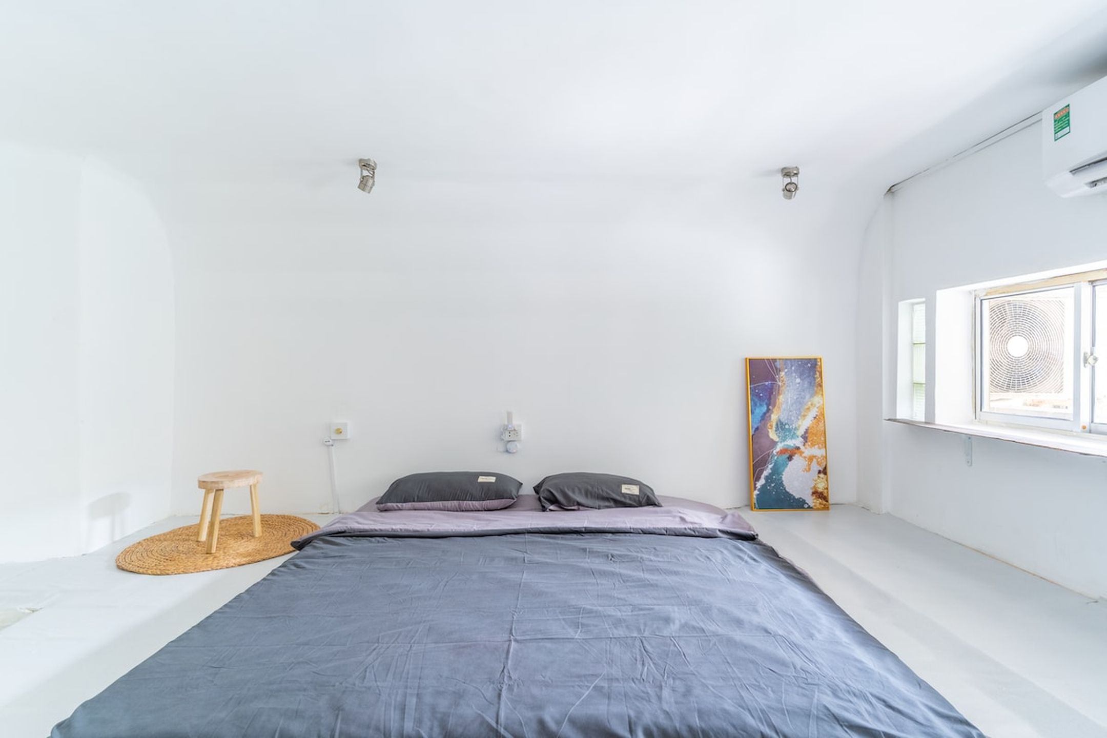 listing_images/a1bfa4d8-69c4-dabf-239b-16607ac9b48b.png