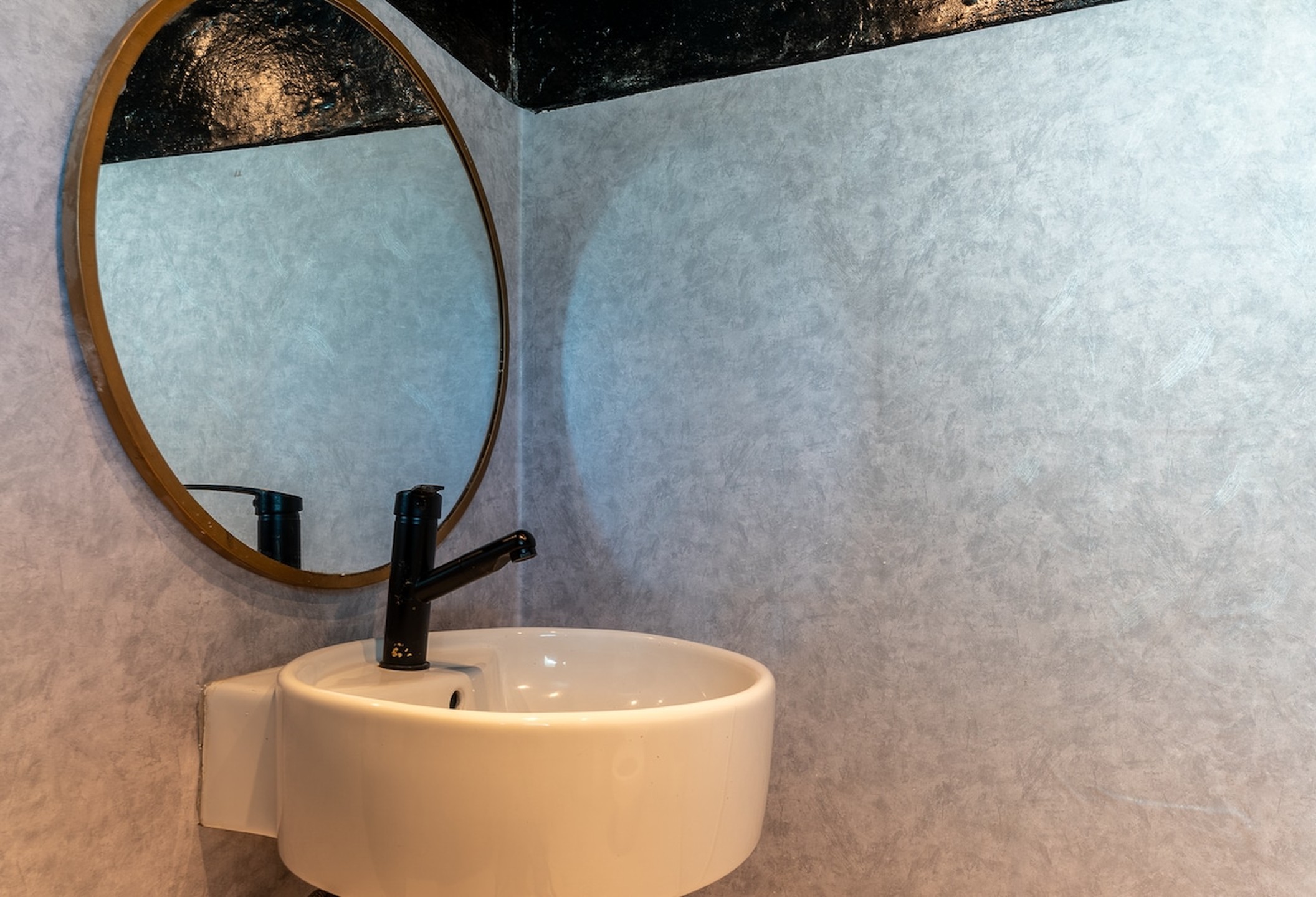 listing_images/d2a98c1e-a9e9-d489-4a3d-825a05338791.png
