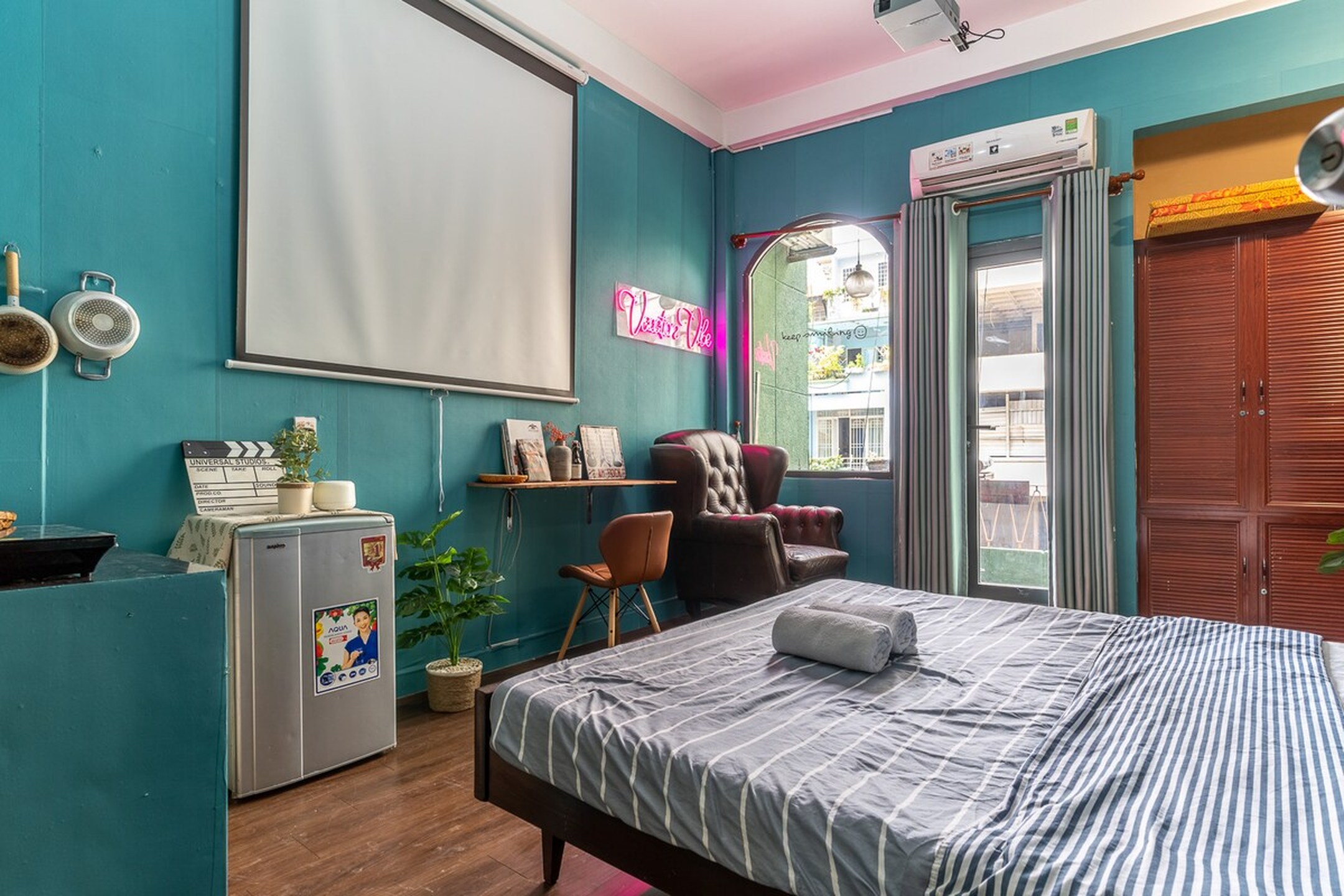 listing_images/d7cc1c81-06cc-1e6a-3cad-14bc880bd6e8.jpeg