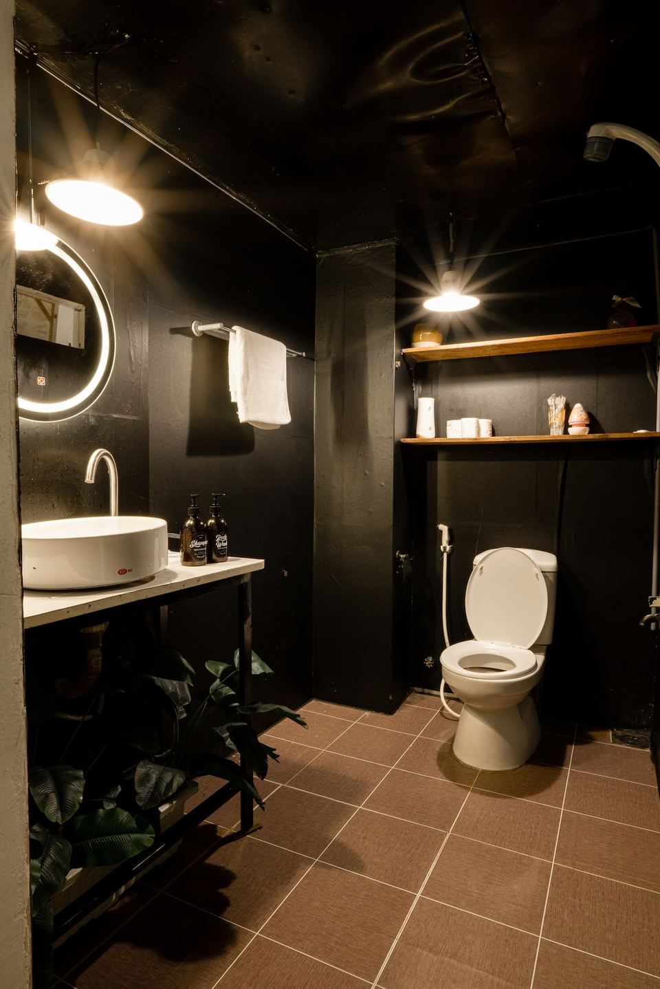 listing_images/faa68960-7a30-3206-9bb1-f6cabfafc1e8.jpeg